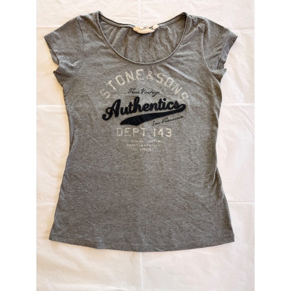 H&M LOGG Graphic Tee Women Medium Gray Good Stone & Sons Authentics Short Sleeve